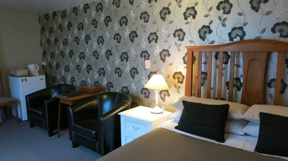 هانمر سبرينغز Cheltenham House المظهر الخارجي الصورة