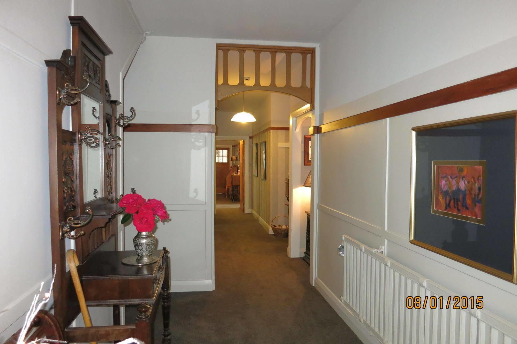هانمر سبرينغز Cheltenham House المظهر الخارجي الصورة