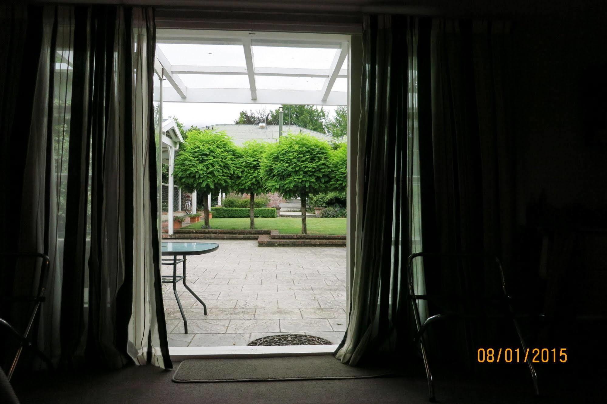 هانمر سبرينغز Cheltenham House المظهر الخارجي الصورة