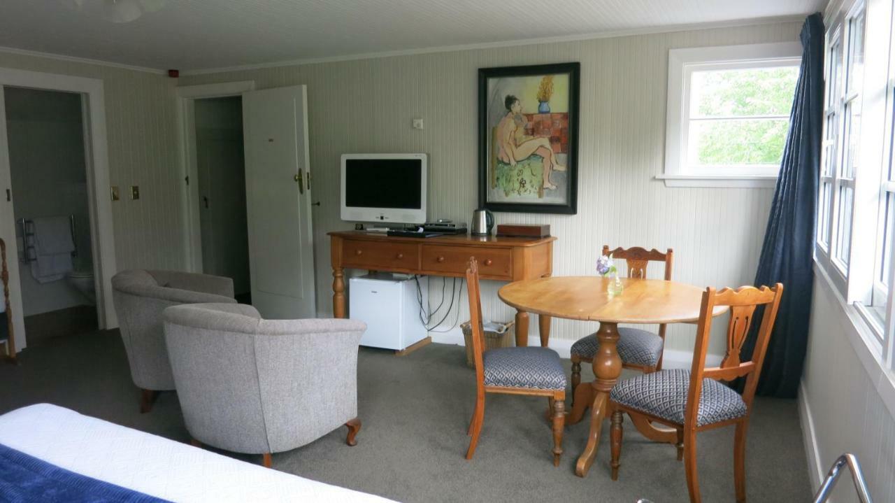 هانمر سبرينغز Cheltenham House المظهر الخارجي الصورة
